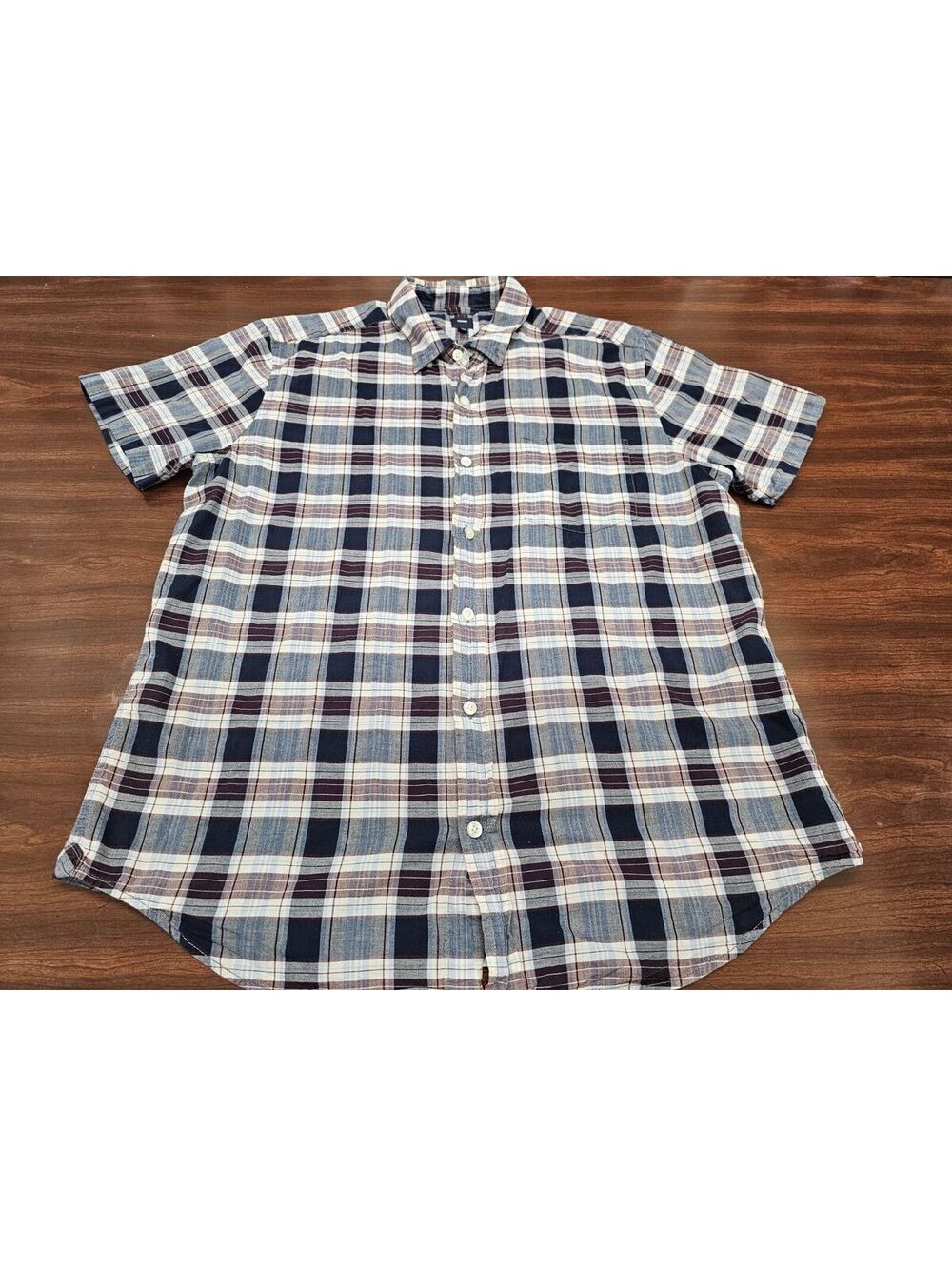 Gap Men's Large Short Sleeve Button Down Shirt Navy Blue Plaid Casual Everyday